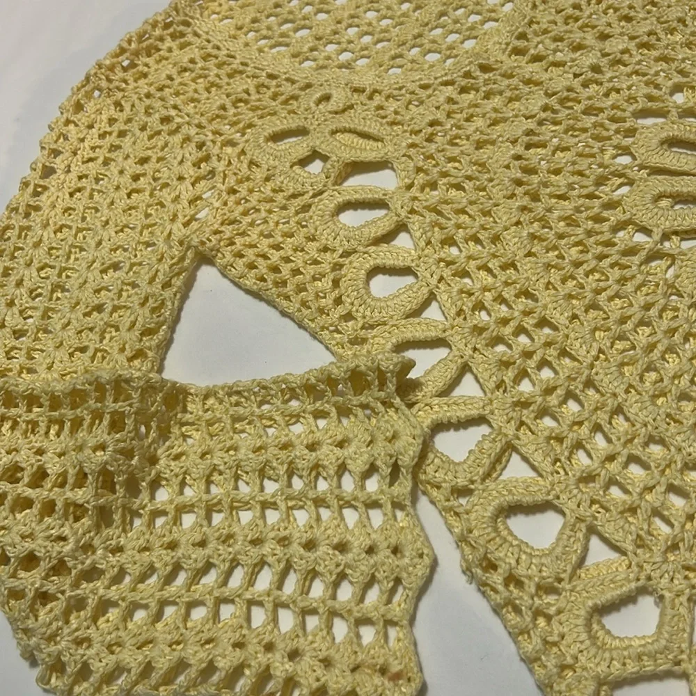 Soft Surroundings Light Yellow Crochet Women's Sweater M - Picture 4 of 5